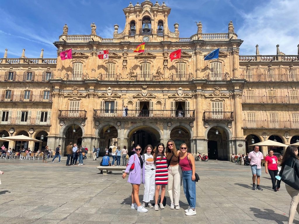 Victoria Amado and friends in Madrid